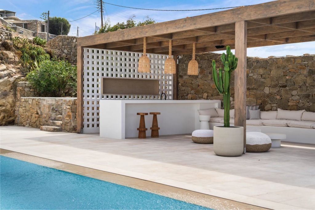 Villa Kyanos | An amazing villa overlooking the Aegean Sea