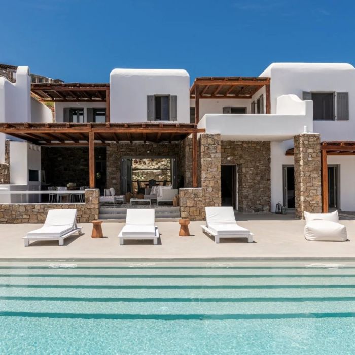 Villa Lava | A beautiful villa with panoramic sea and sunset views