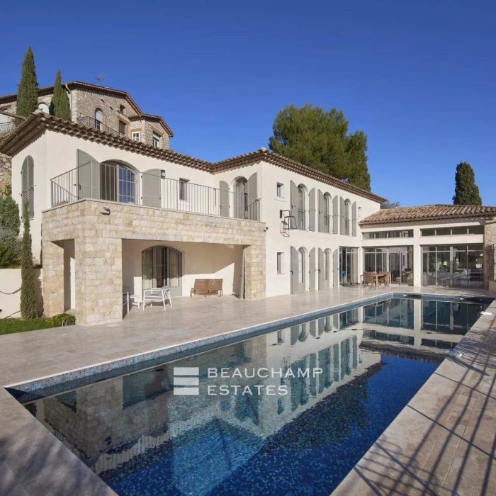 Vente villa Mougins à pied du village
