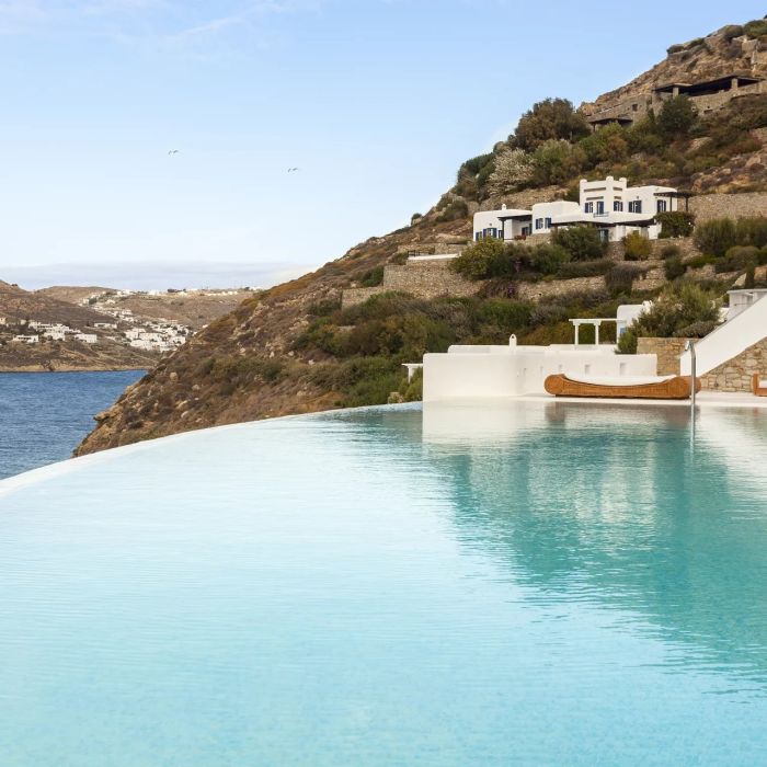 Villa Olympia | A beautiful villa facing the Aegean sunset