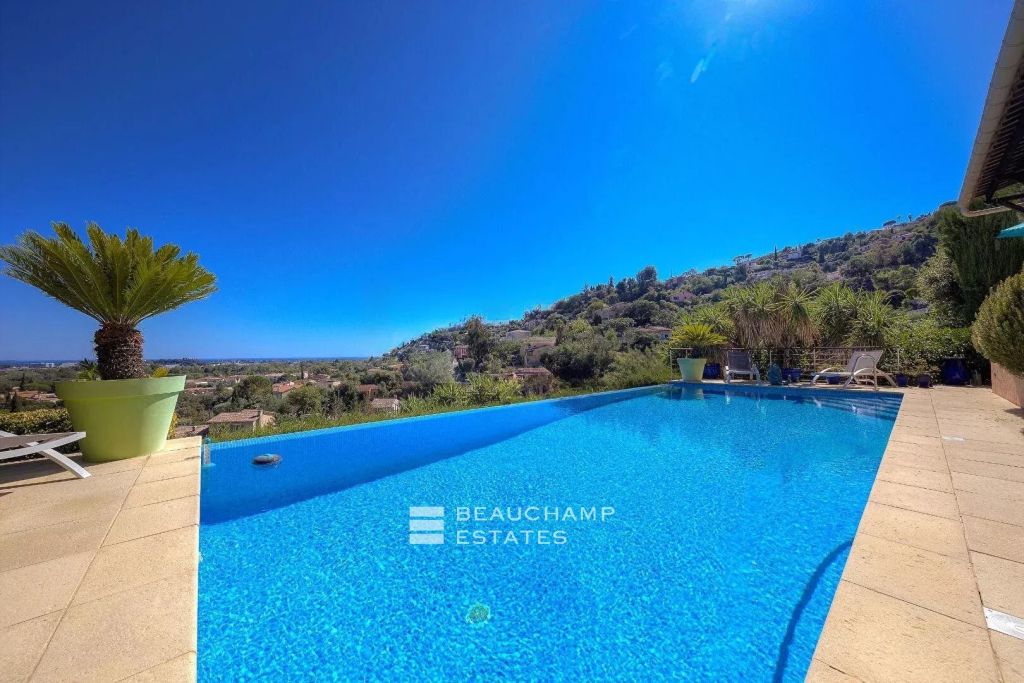 Villa provençale – 4 bedrooms – sea view on Capitou hill in Mandelieu