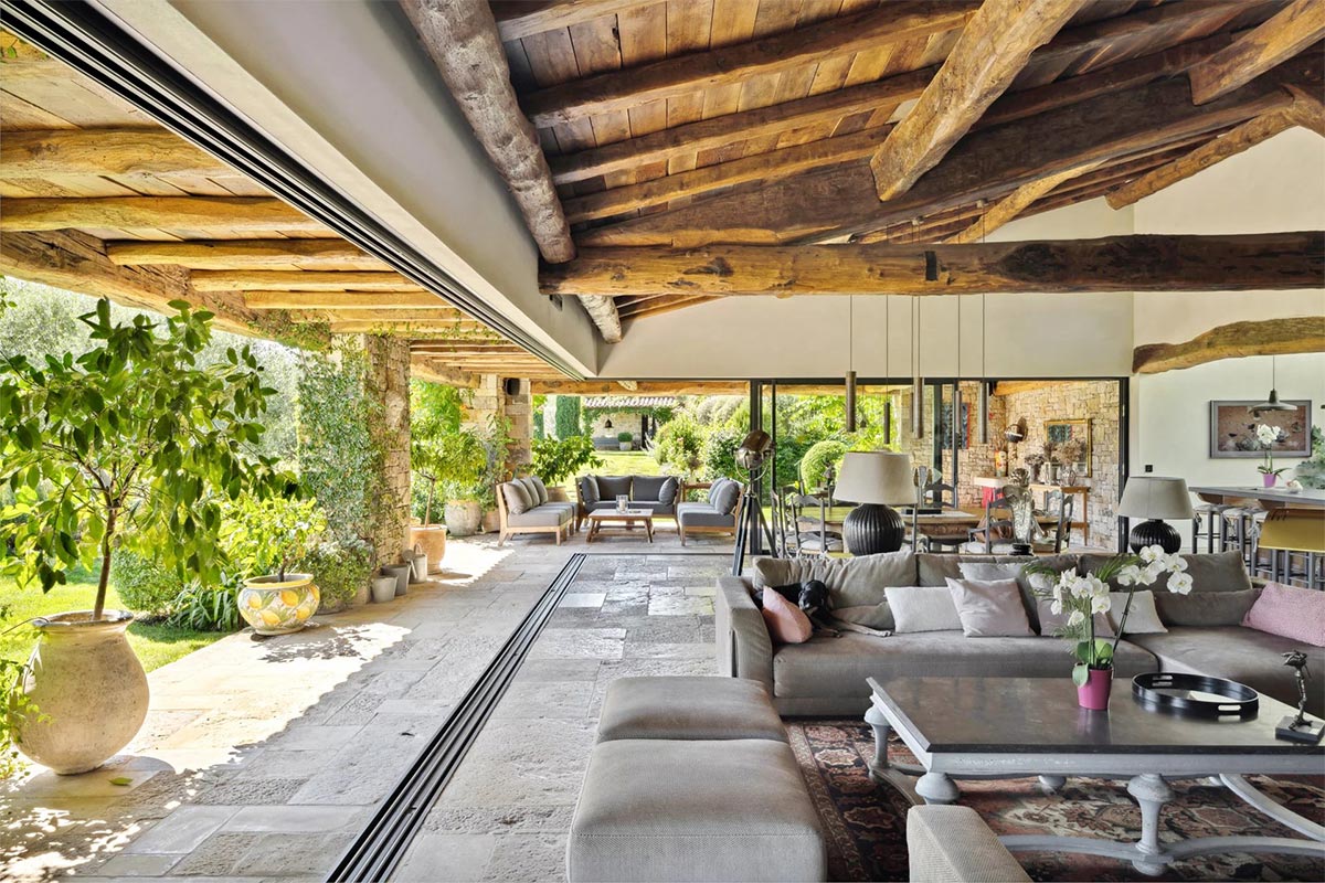 provençale villa var | Beauchamp Estates