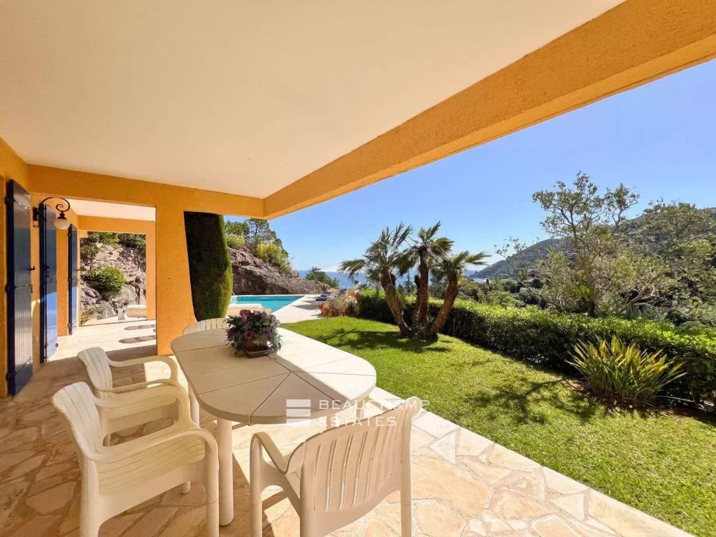 VILLA – THEOULE-SUR-MER