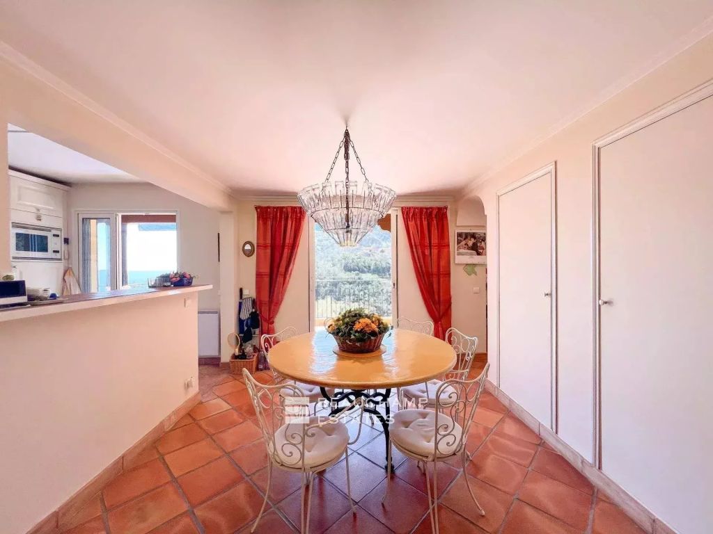 VILLA – THEOULE-SUR-MER