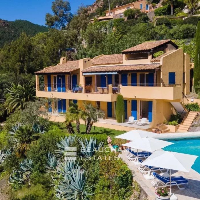 VILLA – THÉOULE-SUR-MER