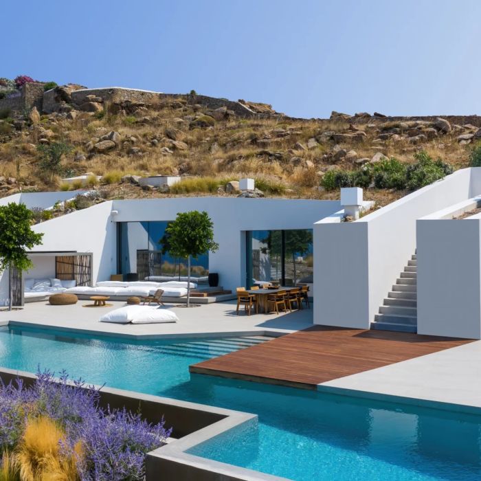 Villa Vista | An exceptional residence with a unique subterranean architectural design