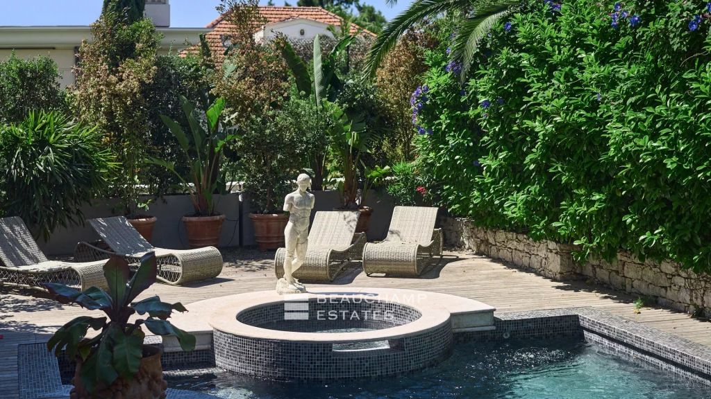 Villa walking distance to City center of Cannes