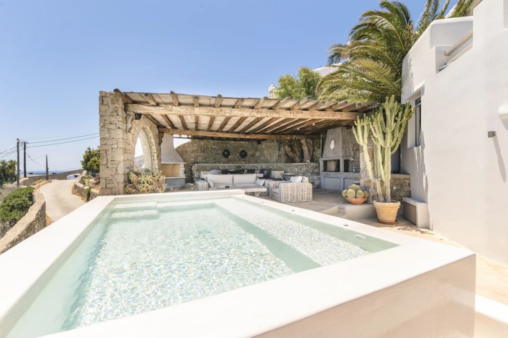 Villa Zena | An elegant villa with magnificent views