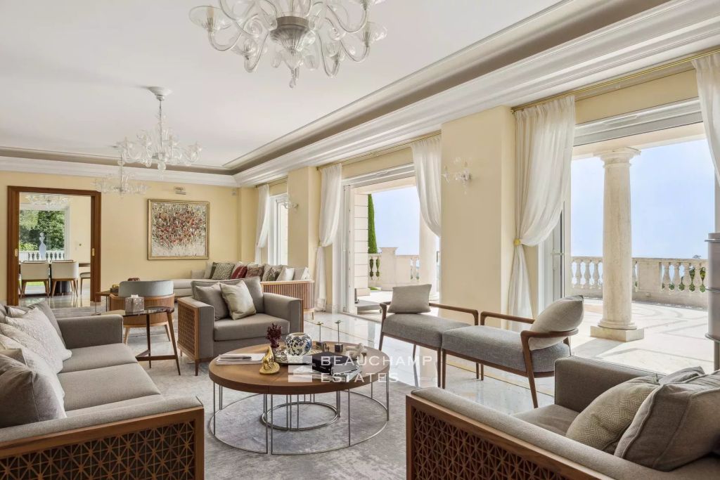 Villefranche sur Mer – Palladian Villa with Panoramic Sea View