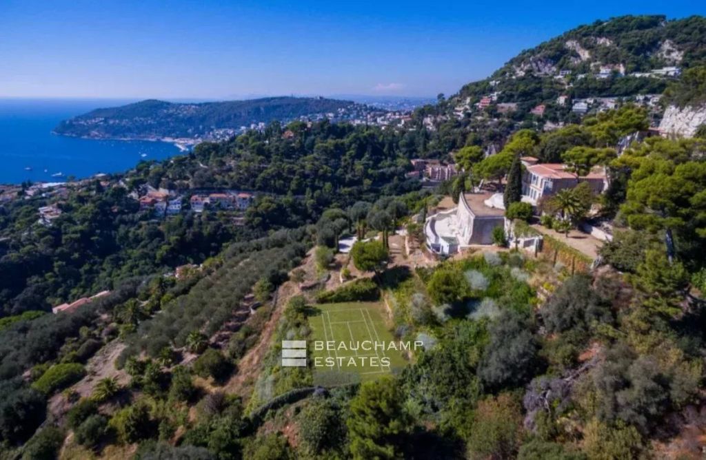 VILLEFRANCHE-SUR-MER – UNIQUE SEA VIEW BASTIDE