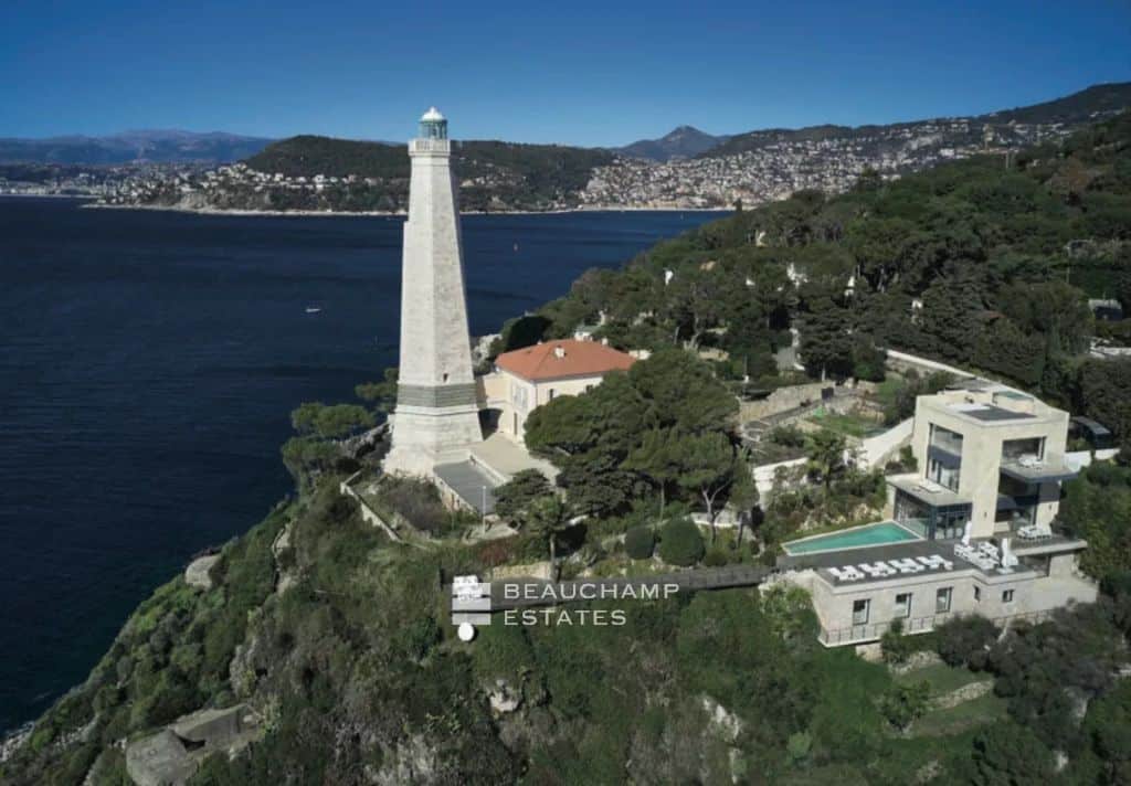 Water edge villa Saint Jean Cap Ferrat