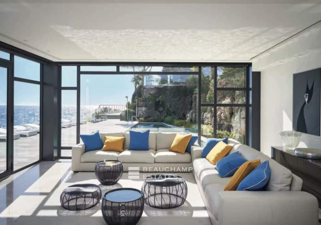 Water edge villa Saint Jean Cap Ferrat