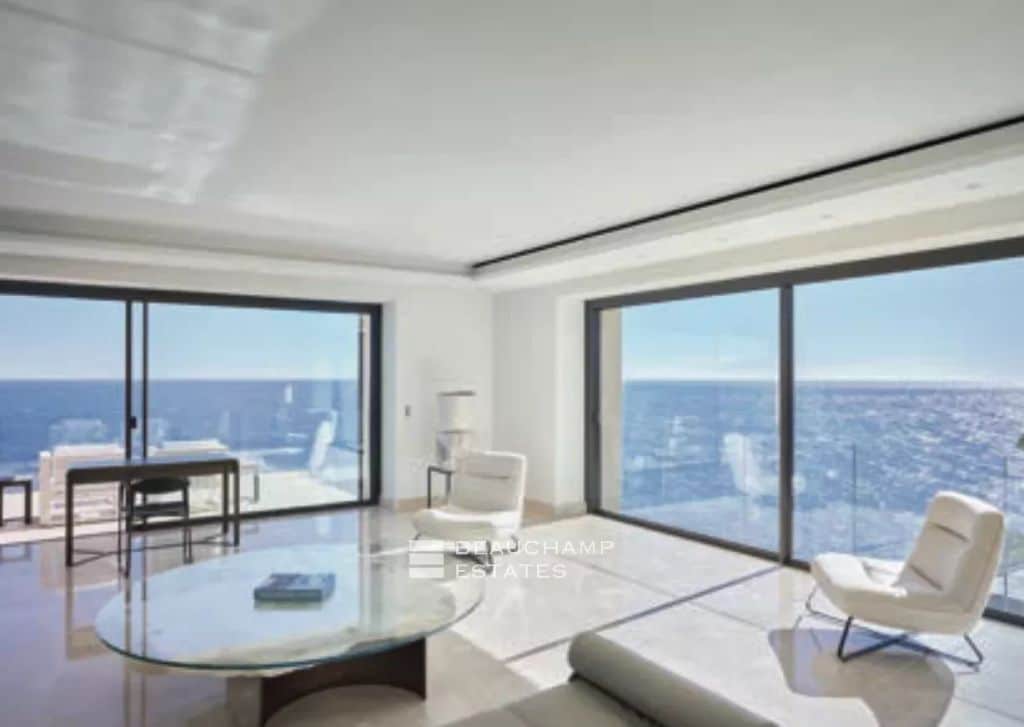 Water edge villa Saint Jean Cap Ferrat