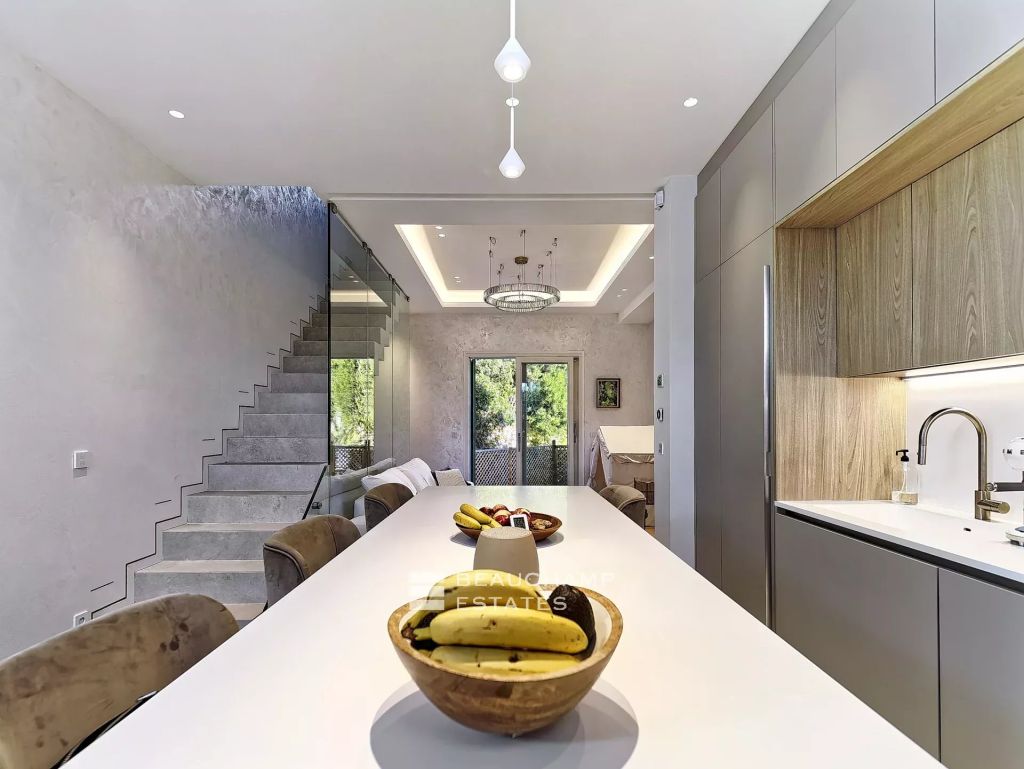 3-bedroom townhouse with sea view – Saint-Jean-Cap-Ferrat