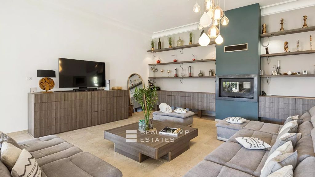 5-Bedroom Neo-Provençal Villa with Pool – Nice Fabron