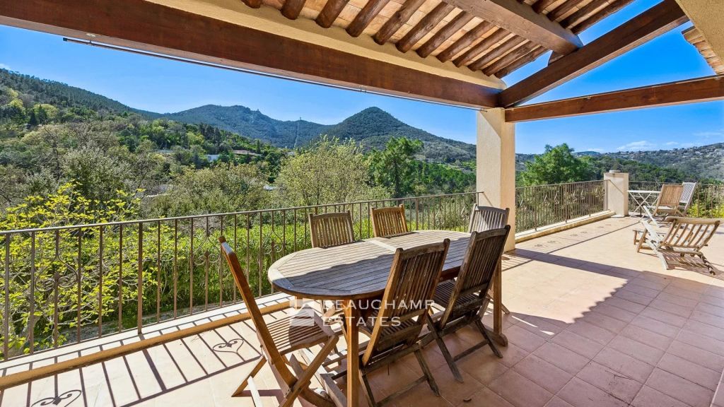 5-bedroom Provençal villa in the heart of the Esterel Natural Park