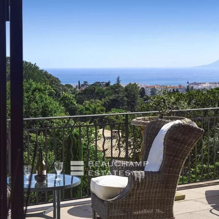 Propriété avec vue mer panoramique – 6 chambres – Cannes Californie
