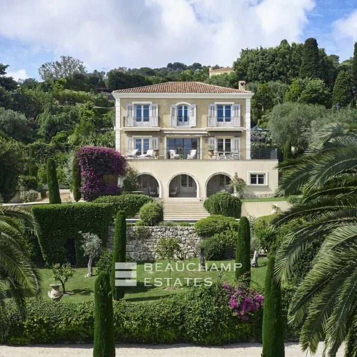 Property with panoramic sea view – 6 bedrooms – Cannes Californie