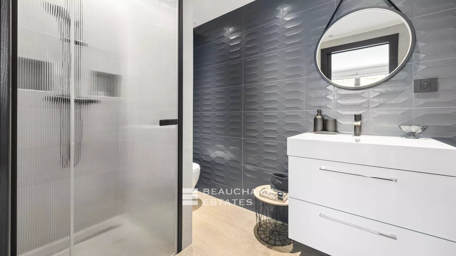 Contemporary 4-bedroom villa in Mouans-Sartoux with a pool Contemporary 4-bedroom villa in Mouans-Sartoux with a pool