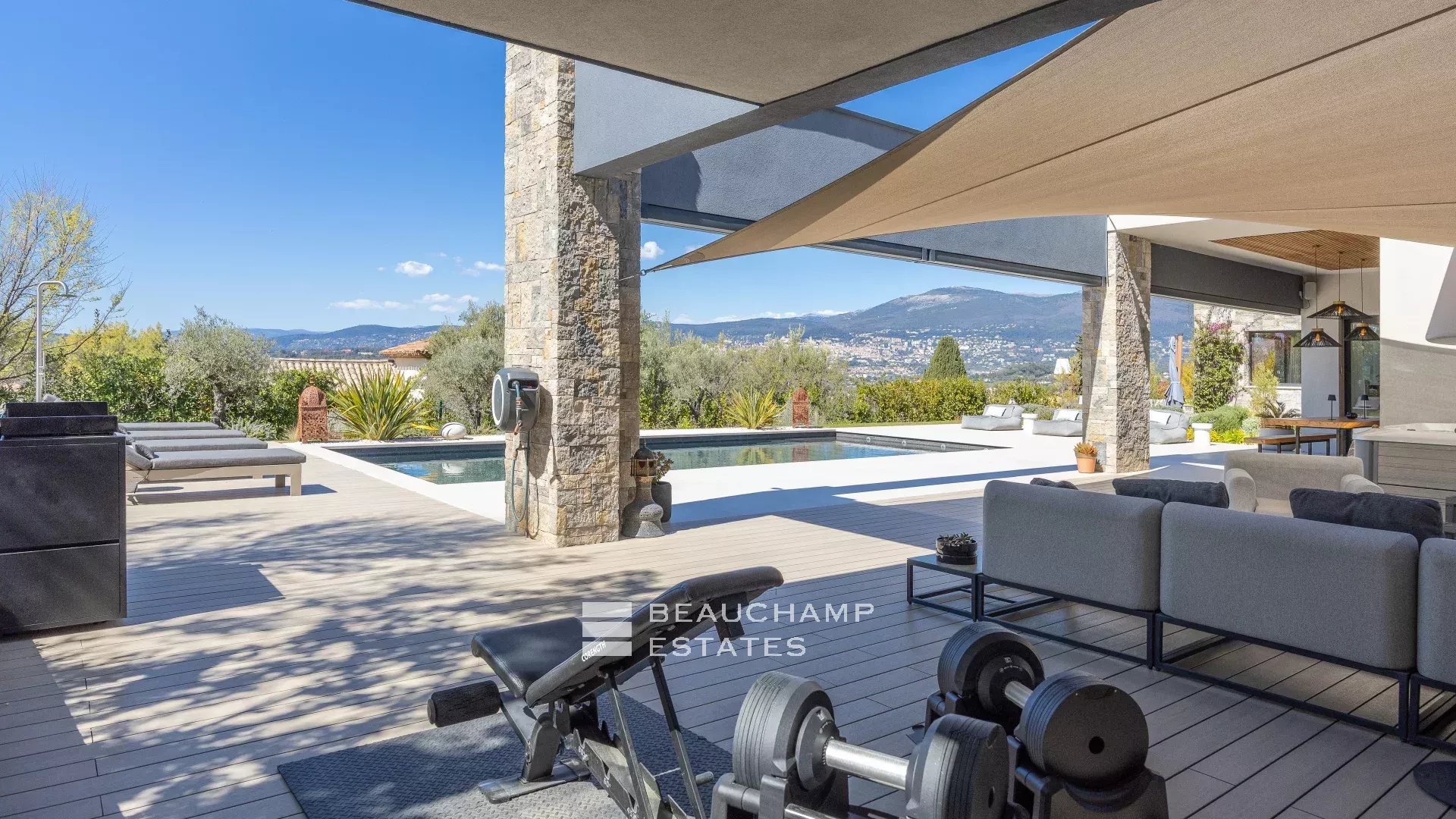 Contemporary 4-bedroom villa in Mouans-Sartoux with a pool Contemporary 4-bedroom villa in Mouans-Sartoux with a pool