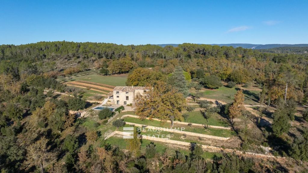 Contemporary 5-bedroom bastide with panoramic views – Lorgues