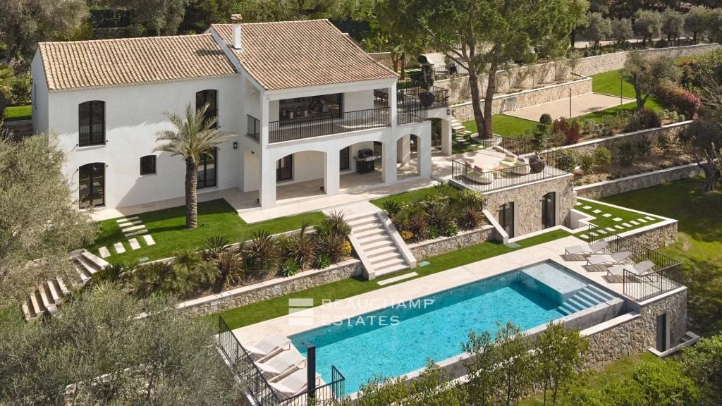Contemporary villa with sea view, 5 bedrooms – Le Cannet