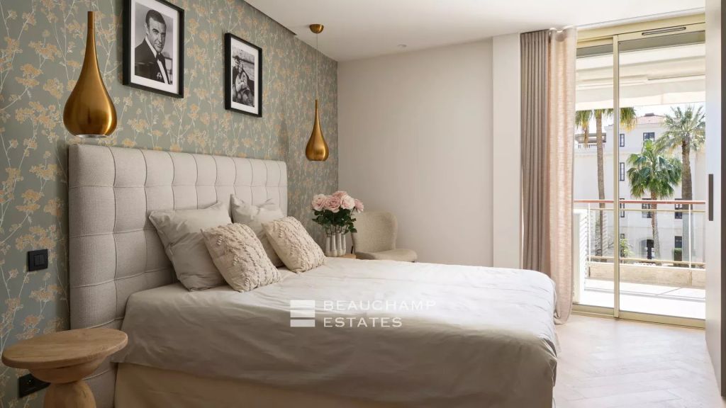 Elegant Apartment with South-Facing Terrace and High-End Features