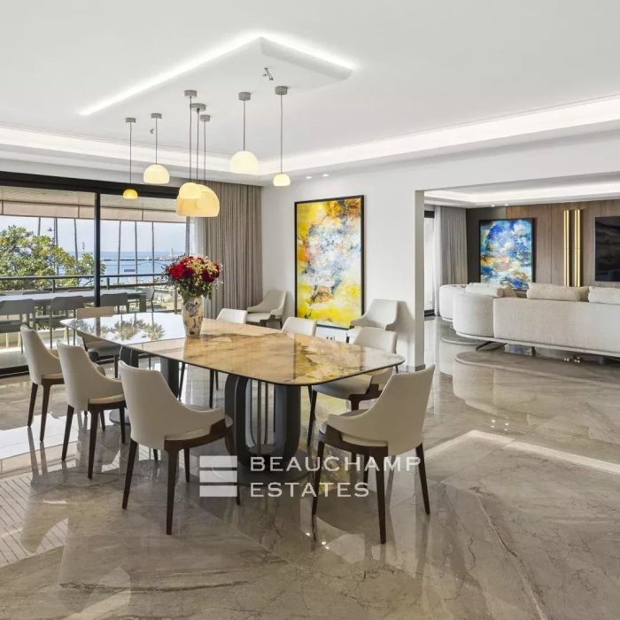 Exceptional apartment with terrace and panoramic sea view – Cannes, Palais des Festivals area