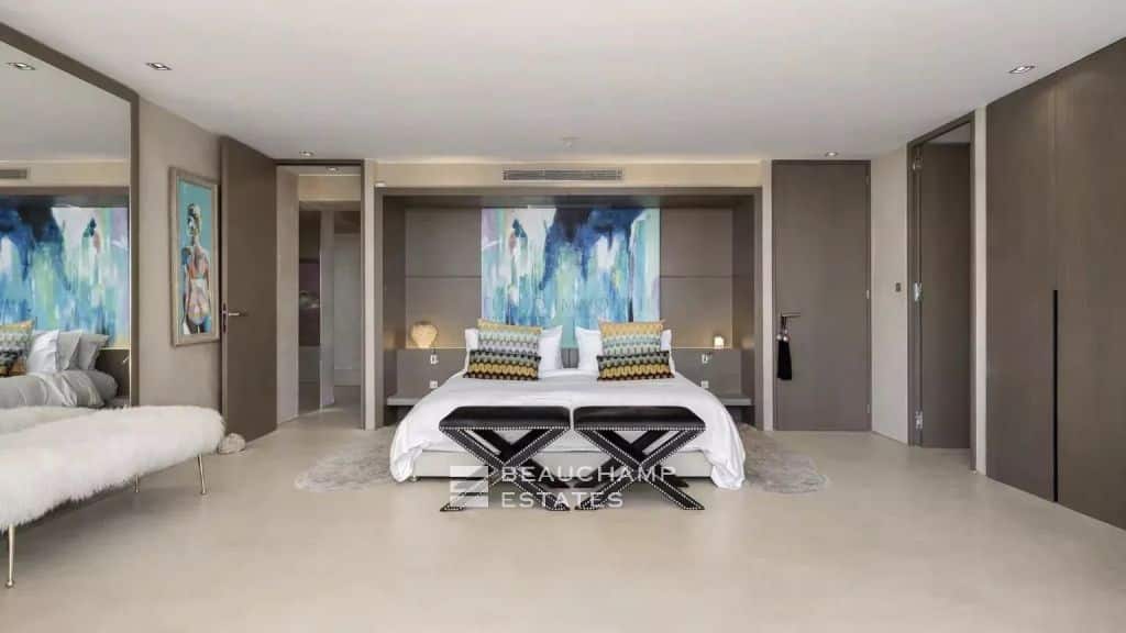 Exceptional Villa in Pampelonne Bay – Walking Distance to Iconic Beaches