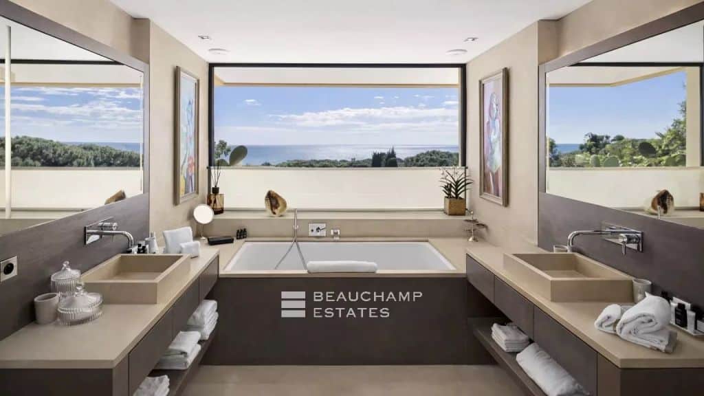 Exceptional Villa in Pampelonne Bay – Walking Distance to Iconic Beaches