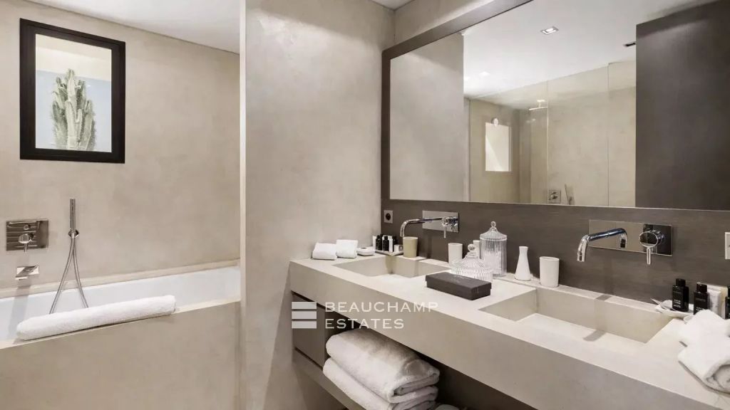 Exceptional Villa in Pampelonne Bay – Walking Distance to Iconic Beaches