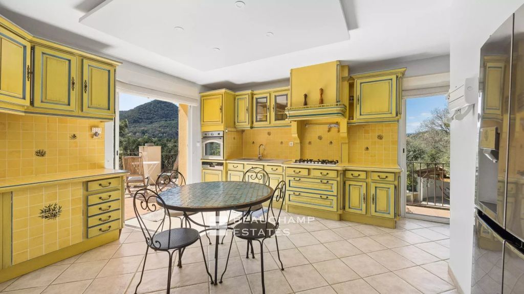 Family Property in a Protected Natural Park