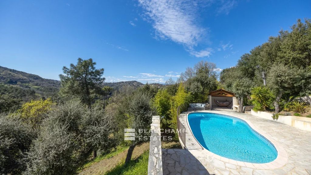 Family Property in a Protected Natural Park