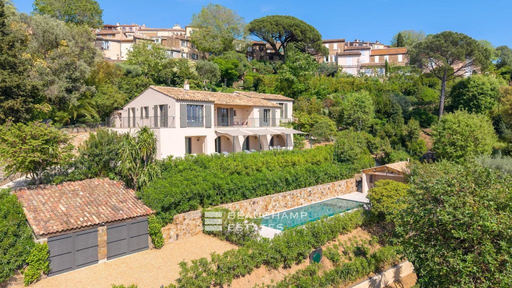 Gassin Hills – Exceptional Renovated Villa with Pool & Sunset Views