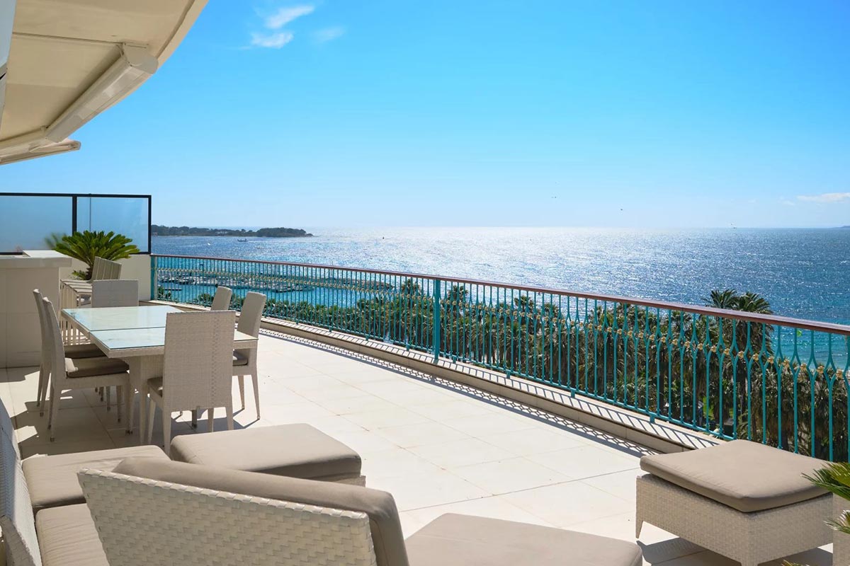Luxury Cannes Croisette holiday rentals | Beauchamp Estates Luxury Cannes Croisette holiday rentals | Beauchamp Estates
