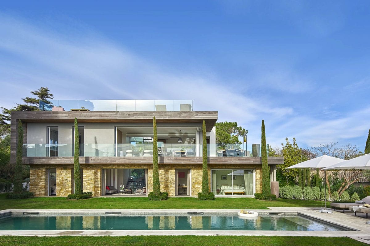 Luxury property to rent Antibes | Beauchamp Estates Luxury property to rent Antibes | Beauchamp Estates