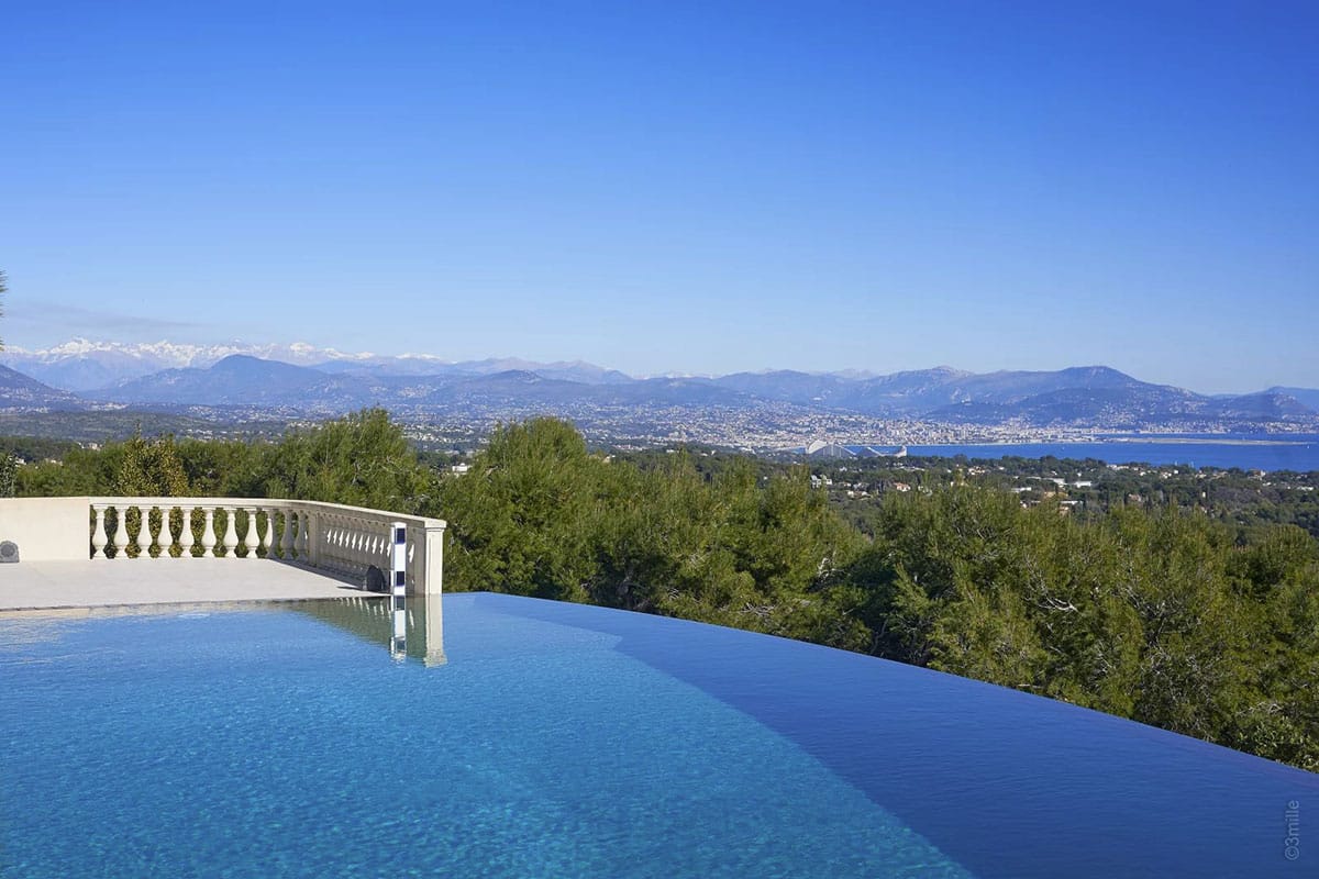 Luxury property to rent Golfe-Juan | Beauchamp Estates Luxury property to rent Golfe-Juan | Beauchamp Estates