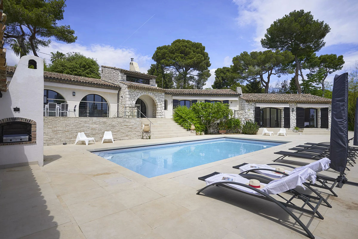 Luxury property to rent Golfe-Juan | Beauchamp Estates Luxury property to rent Golfe-Juan | Beauchamp Estates