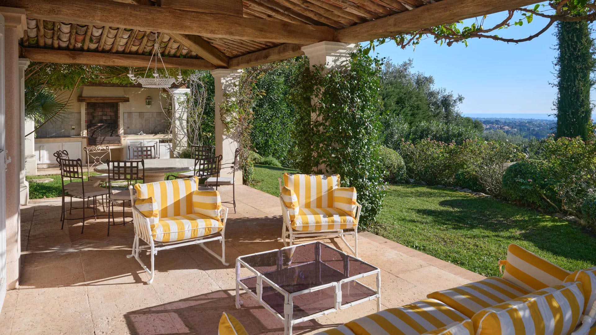 Luxury Saint-Paul-de-Vence holiday rentals | Beauchamp Estates Luxury Saint-Paul-de-Vence holiday rentals | Beauchamp Estates