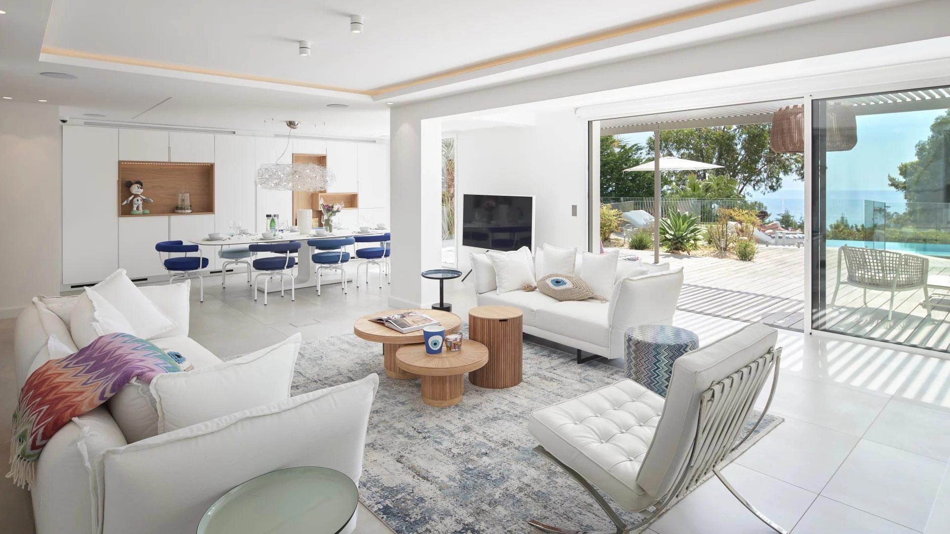 Luxury Super Cannes holiday rentals | Beauchamp Estates Luxury Super Cannes holiday rentals | Beauchamp Estates