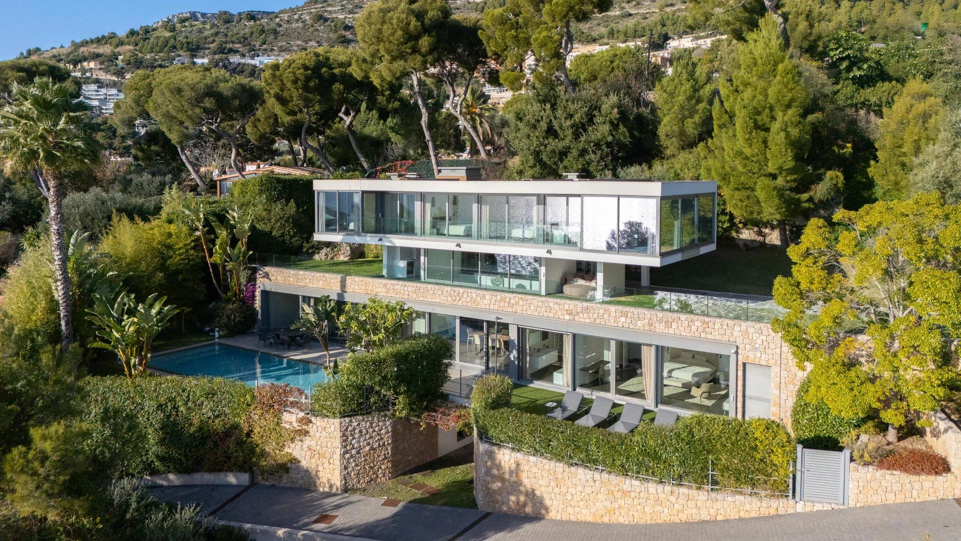 Luxury Cap d’Ail holiday rentals | Beauchamp Estates Luxury Cap d’Ail holiday rentals | Beauchamp Estates