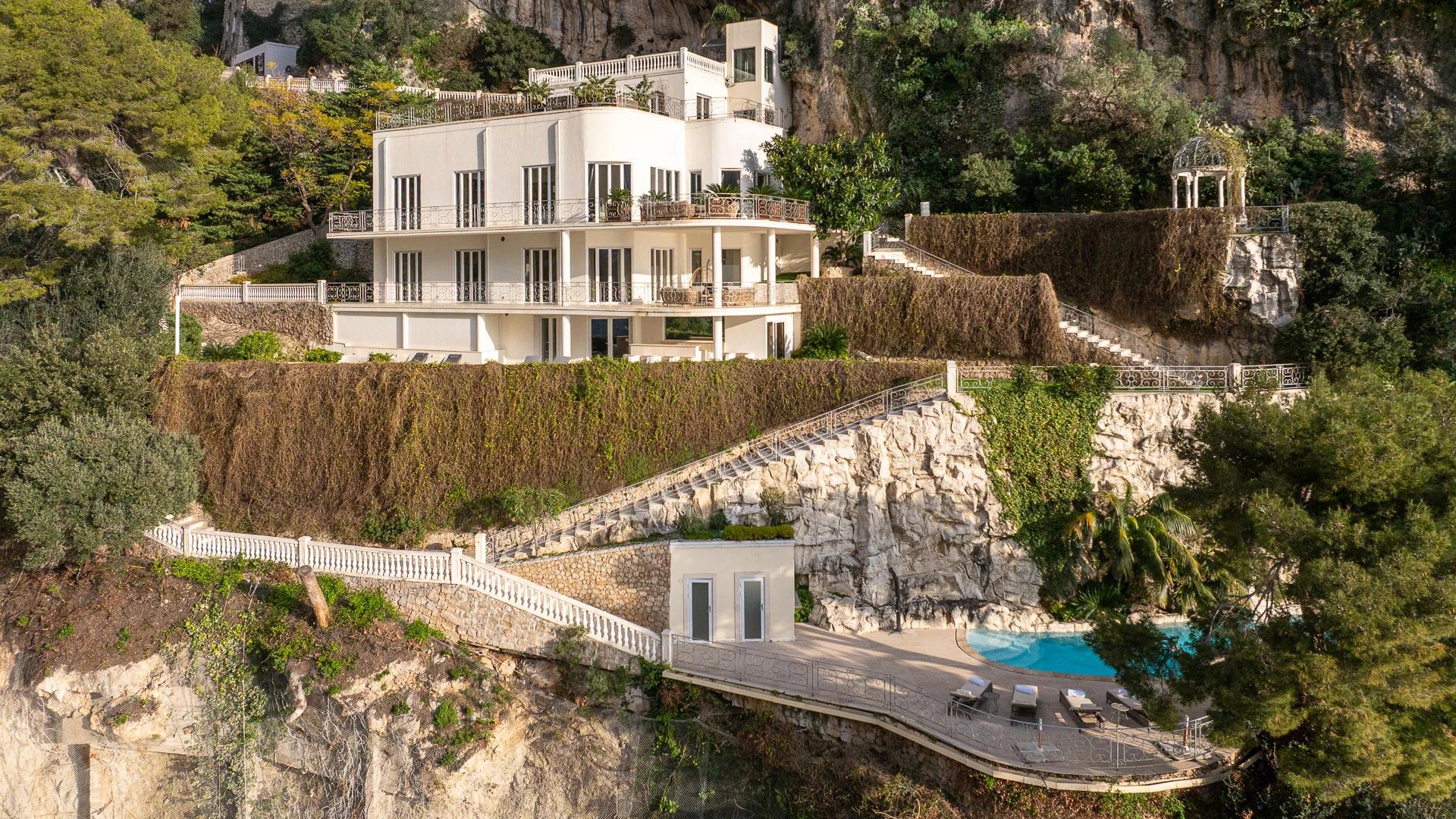 Luxury Cap d’Ail holiday rentals | Beauchamp Estates Luxury Cap d’Ail holiday rentals | Beauchamp Estates