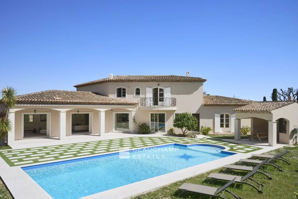 Neo-Provençal 5-bedroom villa with pool – Valbonne