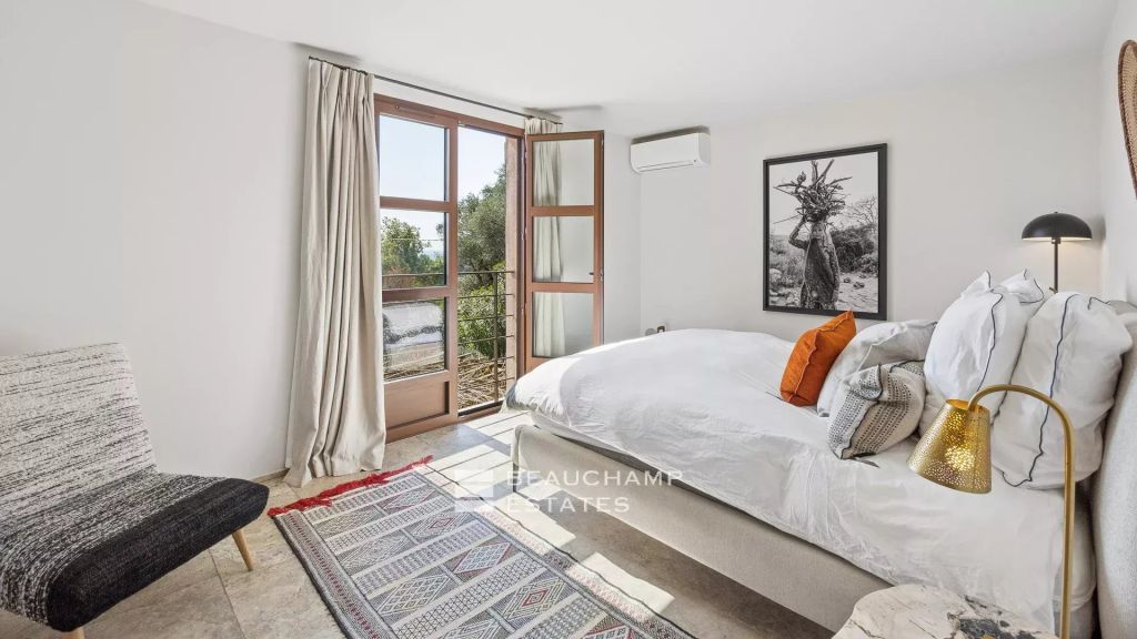 Neo-Provençal 5-Bedroom Villa with Sea View – Châteauneuf-Grasse