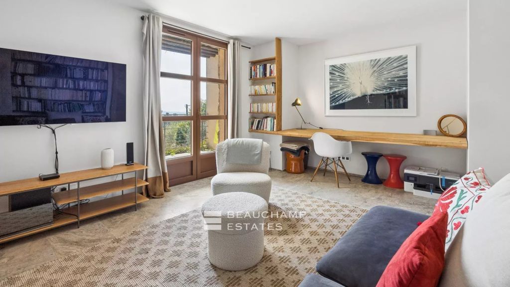 Neo-Provençal 5-Bedroom Villa with Sea View – Châteauneuf-Grasse