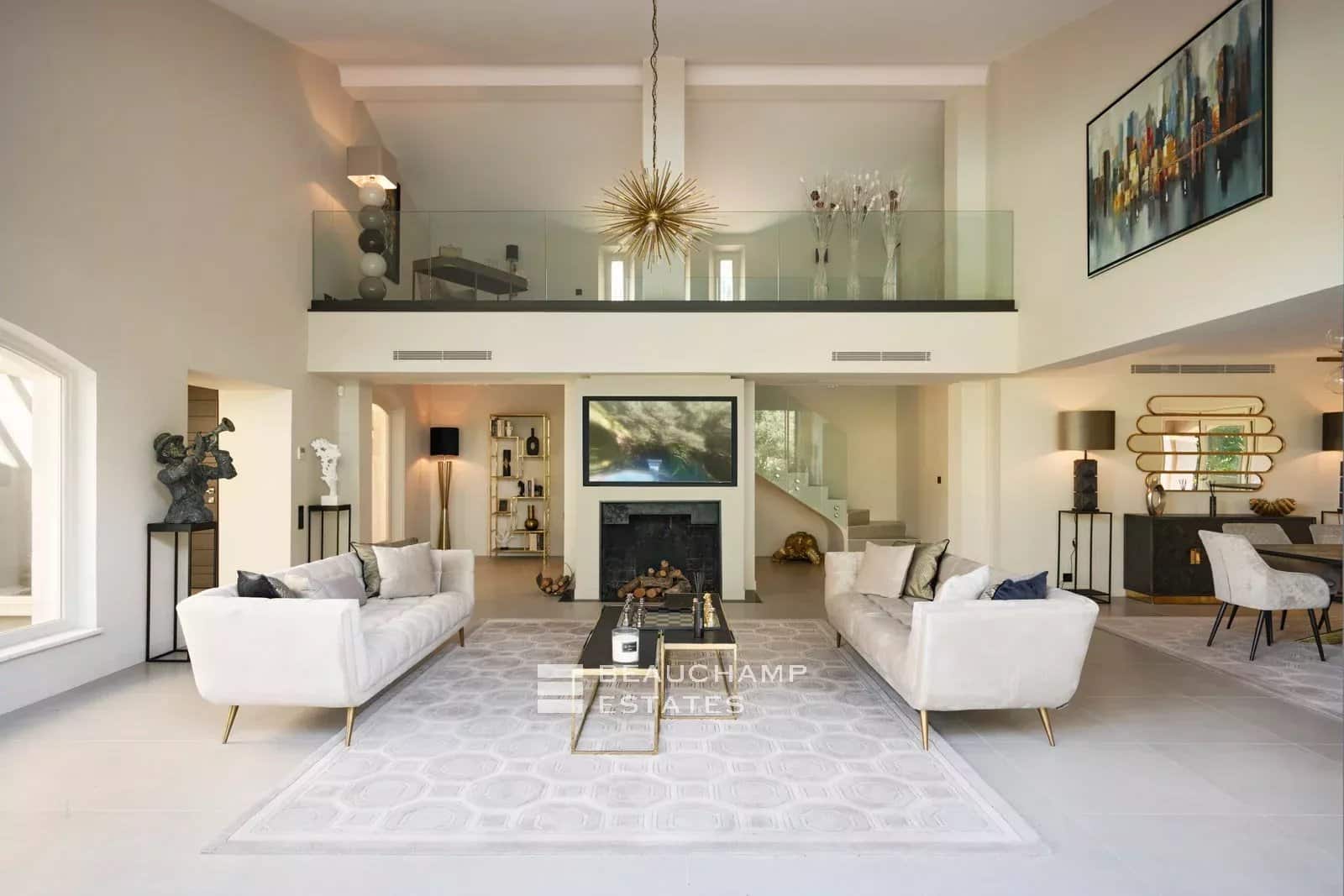 Neo-Provençal villa – 5 suites, swimming pool, 3,600 m² park – Mougins Neo-Provençal villa – 5 suites, swimming pool, 3,600 m² park – Mougins