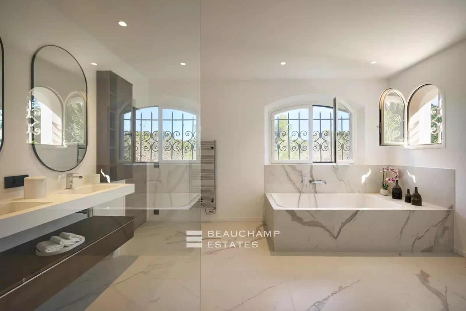 Neo-Provençal villa – 5 suites, swimming pool, 3,600 m² park – Mougins Neo-Provençal villa – 5 suites, swimming pool, 3,600 m² park – Mougins