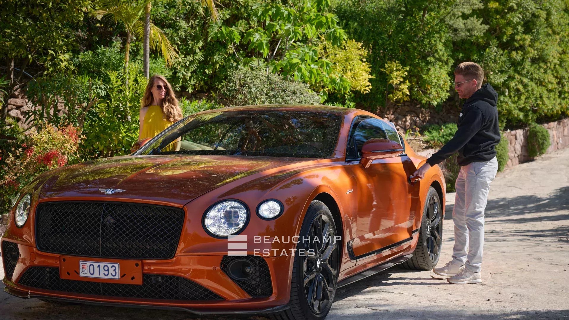 Waterfront villa with direct sea access – Théoule-sur-Mer Waterfront villa with direct sea access – Théoule-sur-Mer