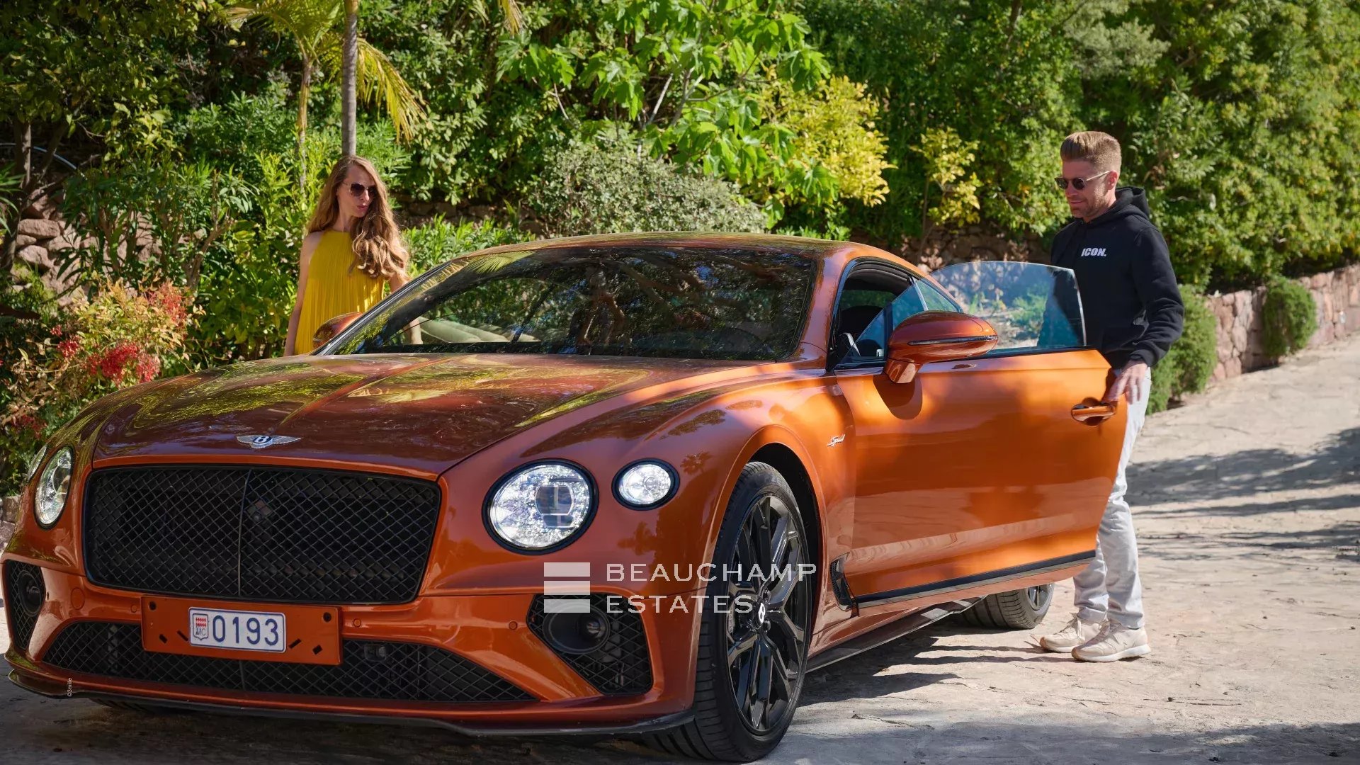 Waterfront villa with direct sea access – Théoule-sur-Mer Waterfront villa with direct sea access – Théoule-sur-Mer