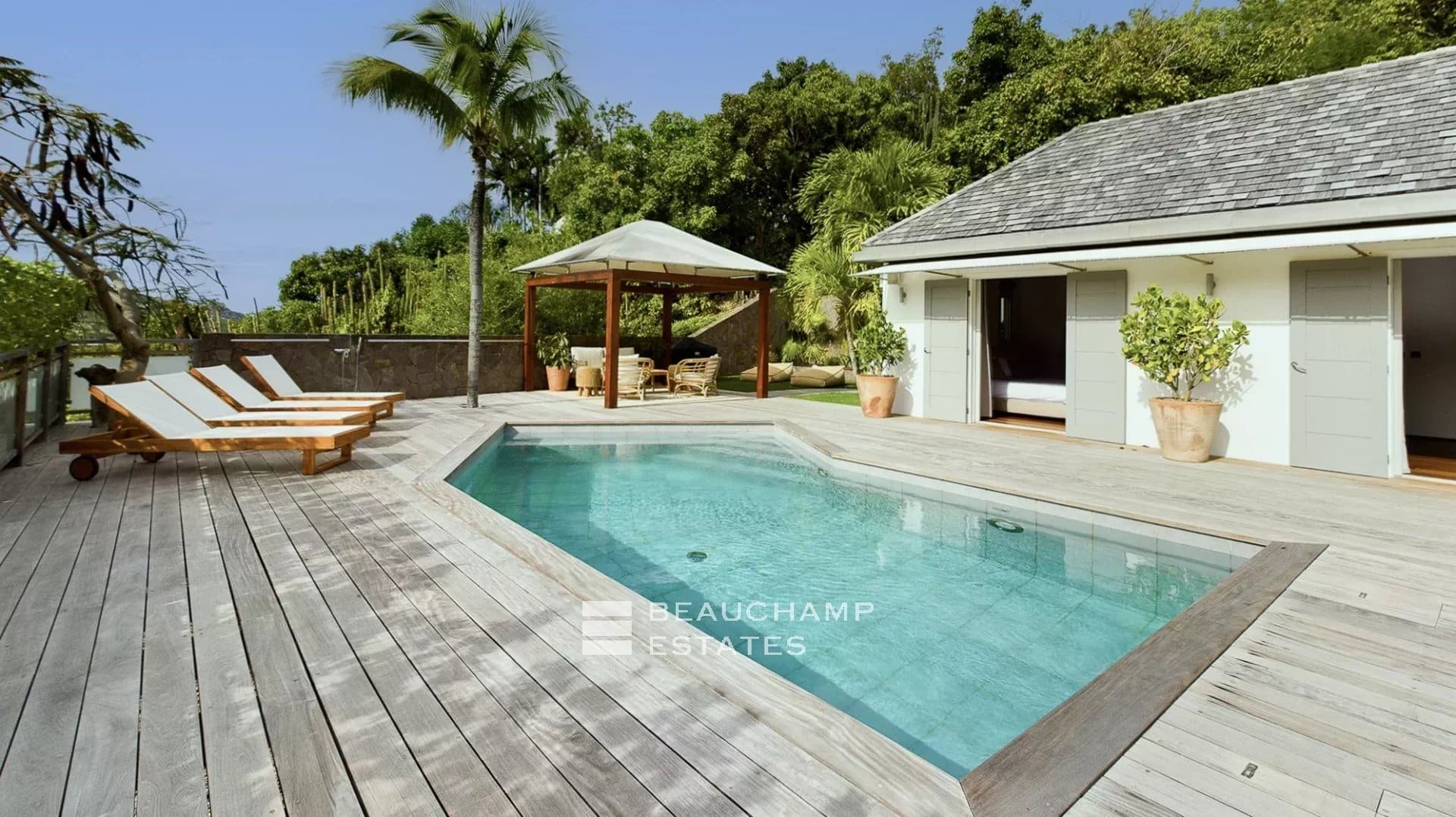 Villa 5 chambre avec vue mer dans les collines de Saint-Jean – Saint-Barth 5-Bedroom Sea View Villa in the Hills of Saint-Jean – Saint Barth